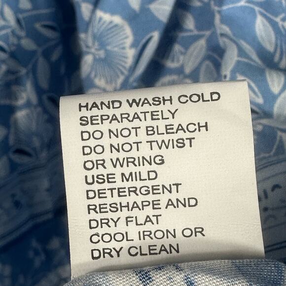 Seven Islands Floral Short sleeved blouse blue and white 2x - Picture 10 of 12